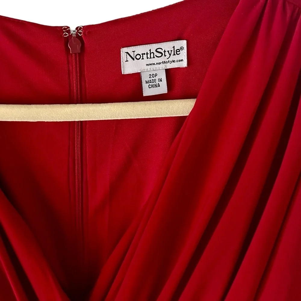 NorthStyle Women’s Dress Red Size 20P